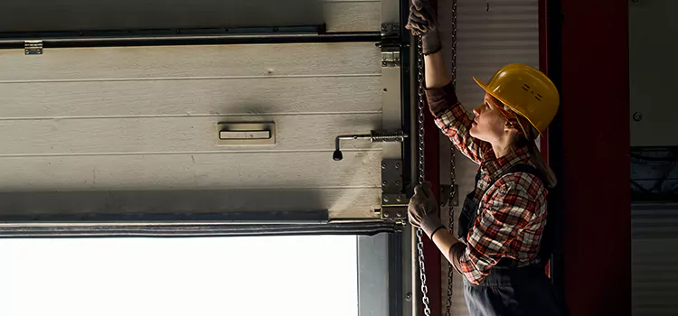 Addressing Common Garage Door Stoppage Issues in Ojus, FL